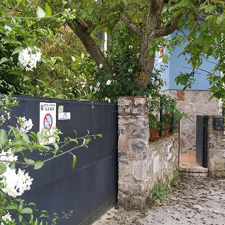 Casa De Aldea El Toral * Rales (Llanes)
