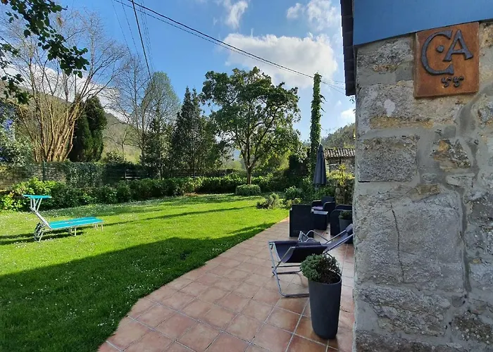 Casa De Aldea El Toral